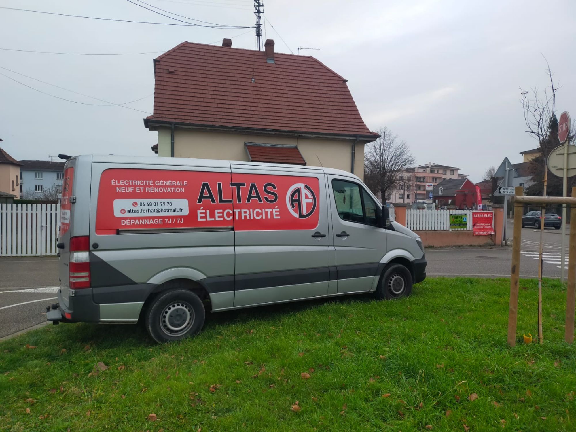 Véhicule d’intervention Altas Elec